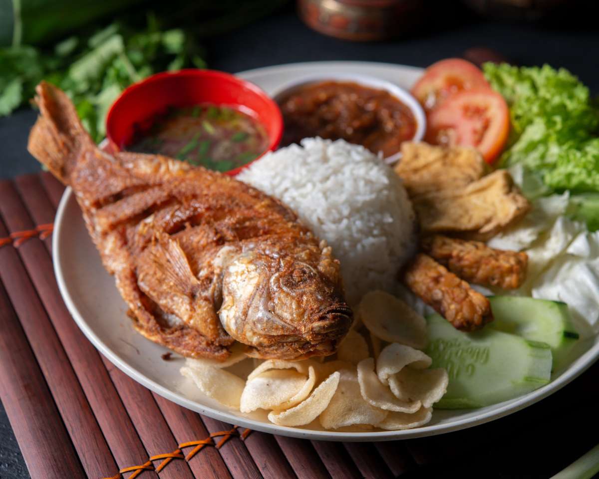 Cómo hacer Pescado frito hondureño