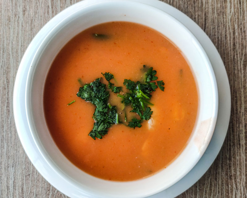 sopa de tortilla y pollo